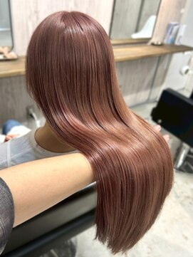 ロイオブジゼル(roi of GiseL) 髪質改善 ハイトーン ピンクベージュ ダブルカラー 透明感 10代