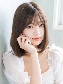 リリーオブザベイス(Lily of the Vase) ナチュラルボブ