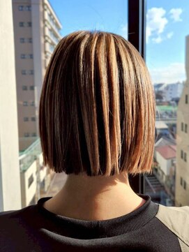 ジェコ ブラン(gecko. brun) 切りっぱなしミニボブ/アンブレラカラー/立体感 #武蔵小山美容室