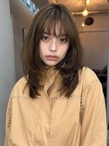 ハニーシブヤ(HONEY shibuya) セミロング/オリーブカラー/レイヤーカット/ダブルカラー1