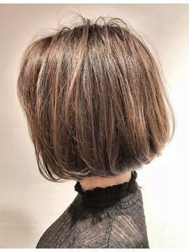 ビアンコ(BlANCO) 【BLANCO】クセも収まるしっとりまとまりボブ(水嶋哲哉)