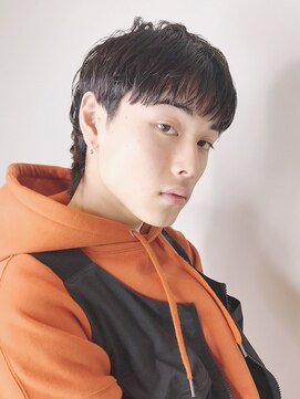 アイティー バイ アルバム 中野店(IT by ALBUM) ウェットウルフワイルドアップバングサイドパートショート_34446