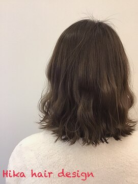 ヒカ ヘアーデザイン(Hika hair design) 外はねボブ