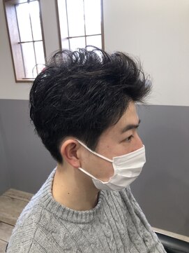 リヴァイヴ(revive) カット+パーマ