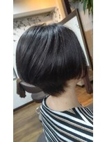 ヘアデザイン ヴォワール(hair & design voir) グラボブ×おすぎ