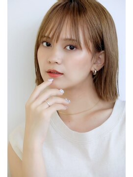 イグレックビス(igrek bis) 切りっぱなしボブ