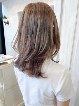 キャアリー(Caary) 福山人気caaryミルクティーベージュ韓国風くびれスタイル20代