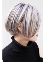 イーエン ヘアーデザイン(iiEn hair design)&nbsp;コントラストデザイン