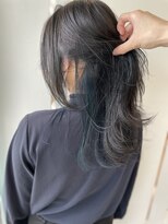 イロン(iroN)&nbsp;20代女性　ブルー