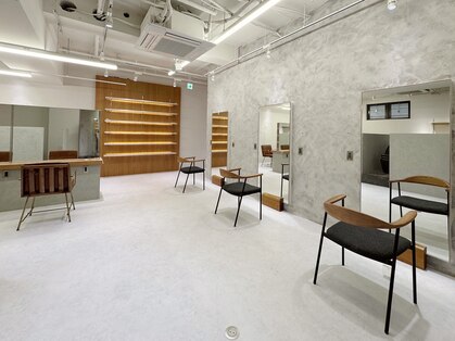 ビリーフイーラ 大阪梅田店(be'leef.era)の写真