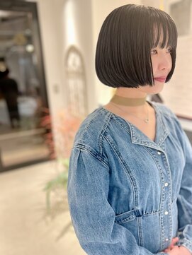 リンカラン ルリエ(LINGKARAN Relier) ダブルカラーボブ