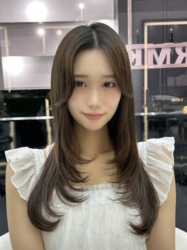 ラルム 新宿(LARME SHINJUKU) 大人気レイヤーカット×結んでも可愛い顔まわりカット
