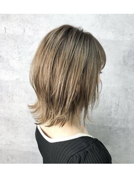 グランジュテ ヘアアンドスパ 真砂(GRAND JETE) 【内藤】外ハネレイヤーボブ