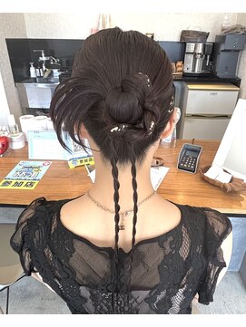 アミ(Ami) カチモリヘア