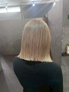 デイアンドナイト 天神大名本店(Day&Night) 【ミルクティーベージュ/ハイライト】髪質改善/カラー/今泉/大名