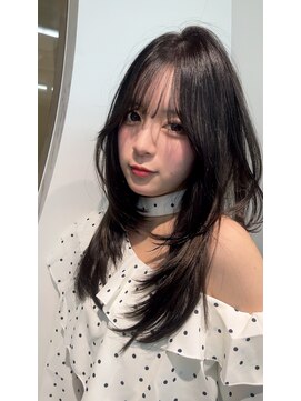 ロンドルピナス 小倉(Lond Lupinus) ミディアムレイヤーカット/似合わせカット/大人ガーリー/20代