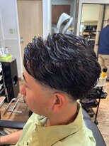 フィールドヘアー&nbsp;フェザーパーマ×テーパーフェード