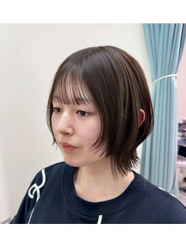 ネウィ 広島(newi) ボブレイヤー × アッシュブラウン