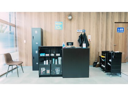 アディクト オム(ADDICT HOMME)の写真