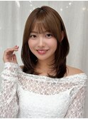 韓国ヘア レイヤーカット ハッシュカット 前髪 グレージュ"