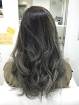 メルマードバーベル(Mermard Bavel)&nbsp;【　ロング　】　ホワイトカーキ/ナチュラルグラデーション