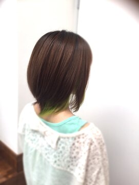 美容室 ティアナ ココ(TIEANA.COCO) インナーカラーイエローグリーン