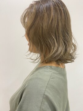 e.m.a プレミアムビューティーサロン 栄駅店(e.m.a PREMIUM BEAUTY SALON) カジュアルスタイル