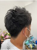 短髪アップバング刈り上げワックスなし爽やかマッシュモテる束感