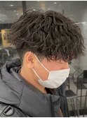 波巻きパーマ　刈り上げマッシュ