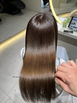 ロンドメリア 天神大名店(Lond Melia) ★くびレイヤーエモージュインナーグレージュ前髪ピンクベージュ