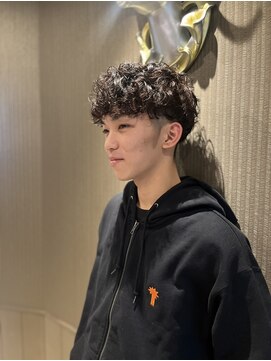 ドゥーエン 花園店(DoEN) カーリーパーマ