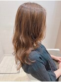 大人ゆるふわフェミニンロングくびれヘアグレージュアラサー