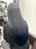 ピノ(pino.)&nbsp;ブルーグラデーションカラー艶髪ロング髪質改善