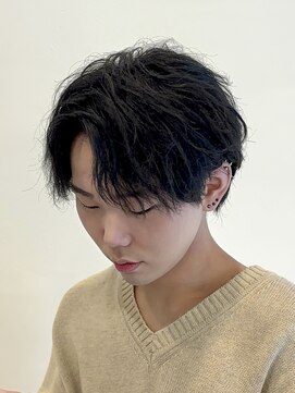 ビューエヒメ(VIEW EHIME) 韓国風センターパートシースルーバングメンズ透明感カラー