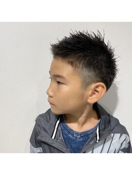 ククー ヘアーアンドメイクアップ(COU COU) スパイキーショート＆ツーブロック