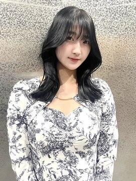 リタ(Lita) 韓国レイヤー/くびれ巻き