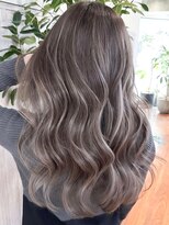 ヘアサロンラルガ 下曽根店(Hair salon Raruga) ハイライトカラーミルクティーベージュレイヤーカット