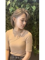 ラグーンヘアー(Lagoon hair) アップバングボブ