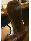 髪質改善酸性ストレートで艶髪／20代30代40代／新宿
