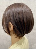 ショートボブ