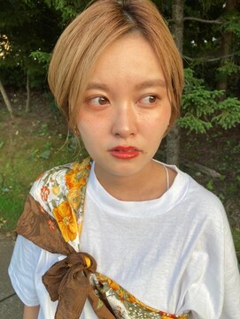 ベーシス(Basis) ベージュ　ショート