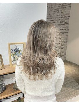 ヴェール(Veil) ミルキーブロンド