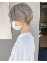 エディー(HEDI) white blond short