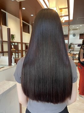 サロンデピレ 髪質改善トリートメントカラーロングヘアサラツヤ髪