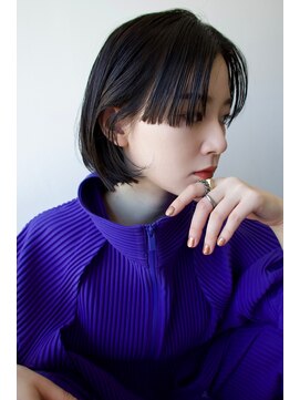 プラスヘアー(plus HAIR) ブラックボブ