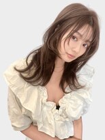 ユーフォリア 新宿通り(Euphoria) くびレイヤーエモージュケアカラー似合わせカットシアブラウン