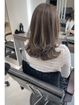 リッカ ギンザ バイ バッカ(Licca GINZA by bacca) ハイライトカラー くびれヘア