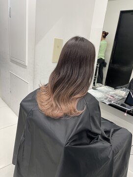 アライブ キチジョウジ(ALIVE Kichijoji) ミルクティーブラウングラデーションカラー