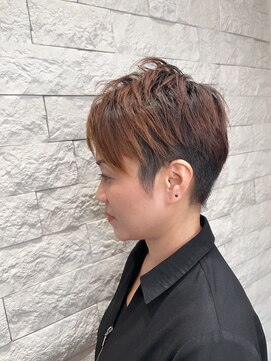 ラヴリア カミツ(LOVERIA KAMITSU) ショートカット