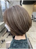 ハイライト ベージュカラー